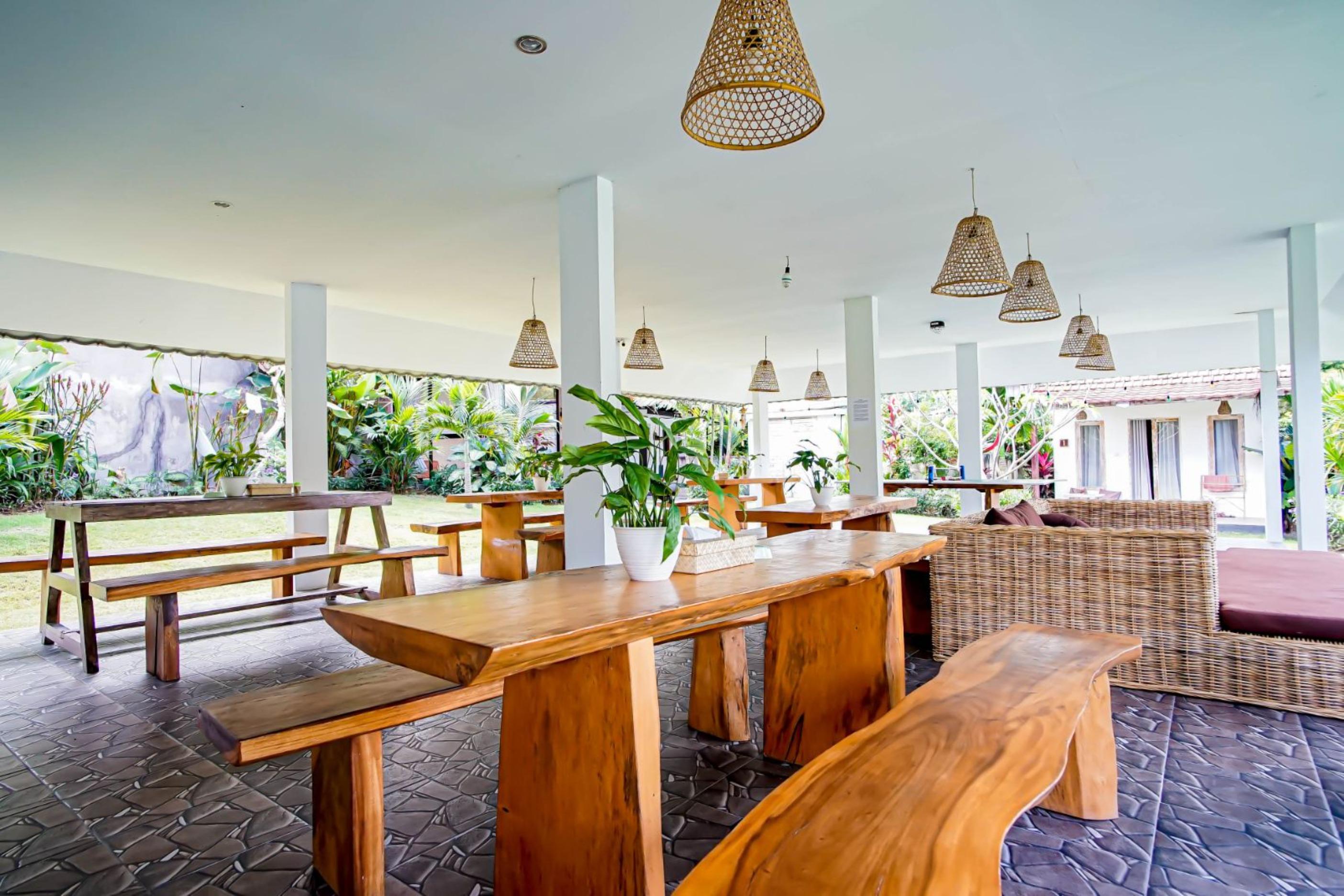 Agung Wiwin & Restaurant Perkemahan 3*